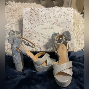 - Antonio Melani x Nicola Bathie, the Lila Bow Detail Platform Dres…